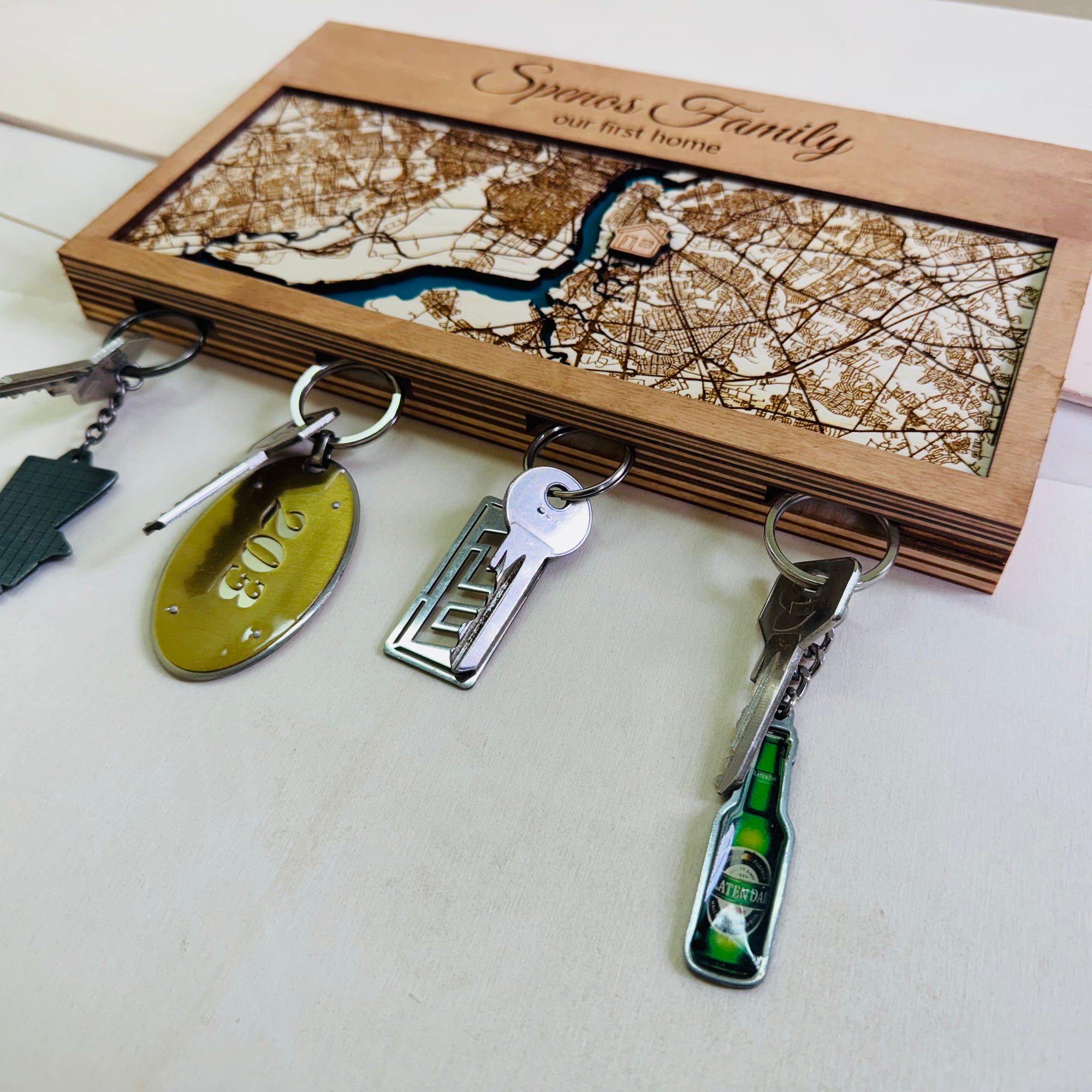 Custom Map Key Holder 4 keys - Unique Gift For New Home, Housewarming